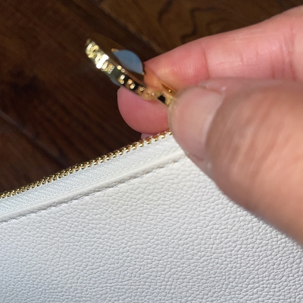 Katie Loxton White Pebbled Leather Make Up Pouch - Picture 4 of 5
